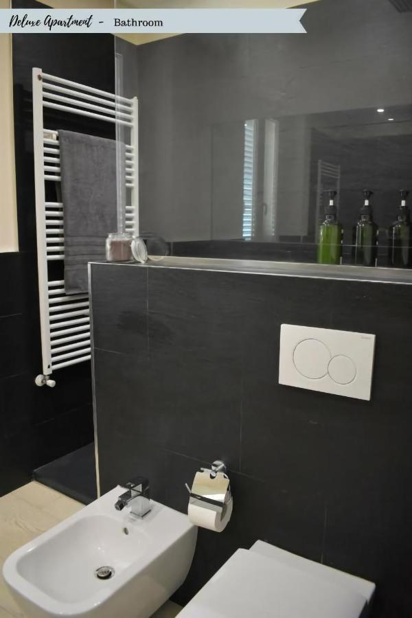 Front Beach Apartments Viareggio Zewnętrze zdjęcie